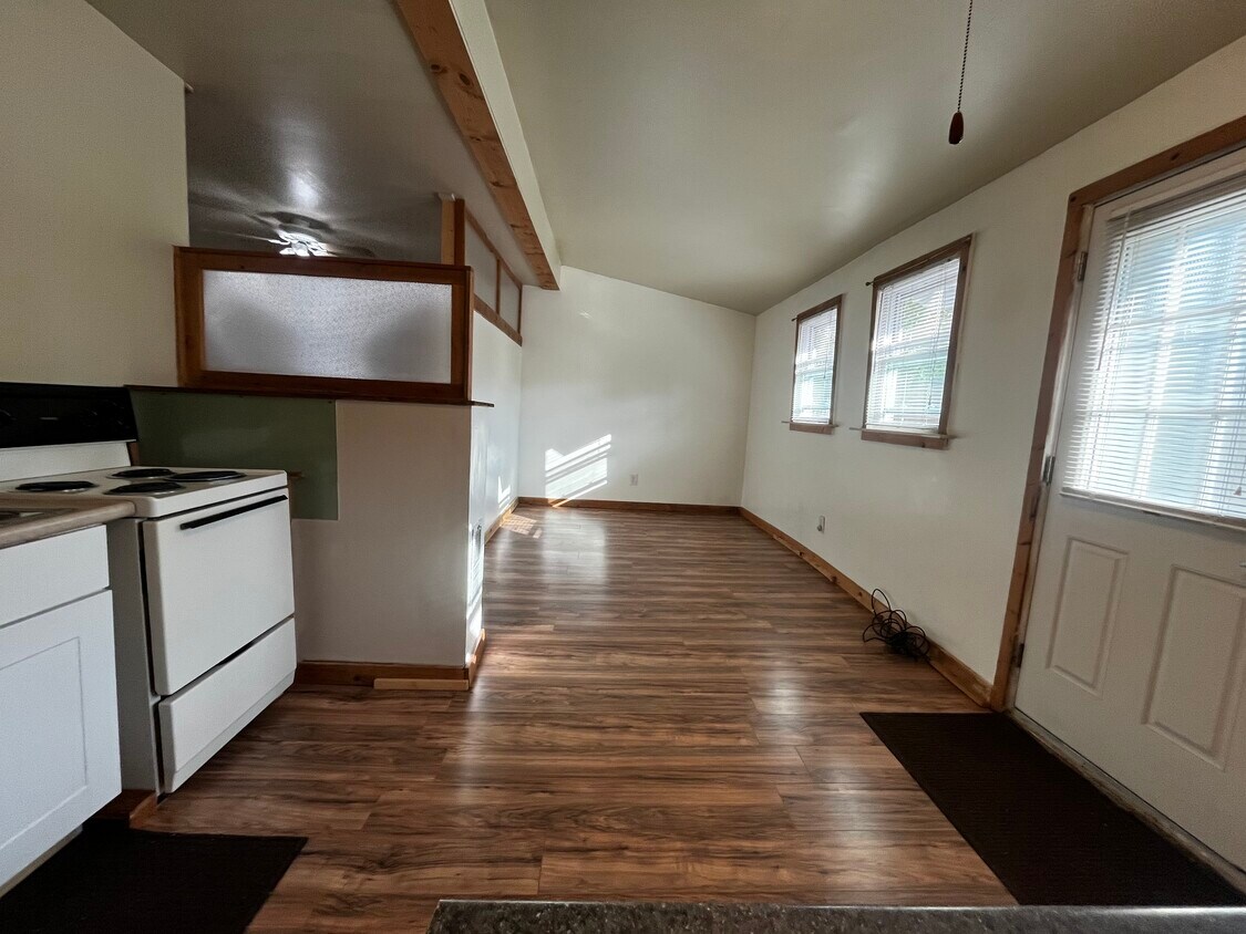 Living room kitchen combo - 12 Kip Dr