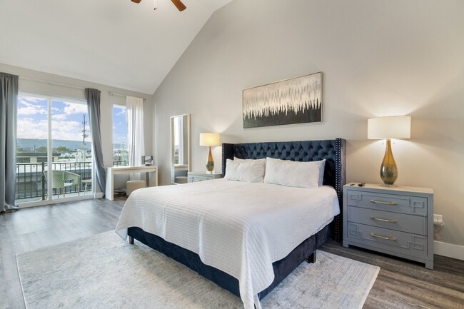 Building Photo - 1615 Fagan St