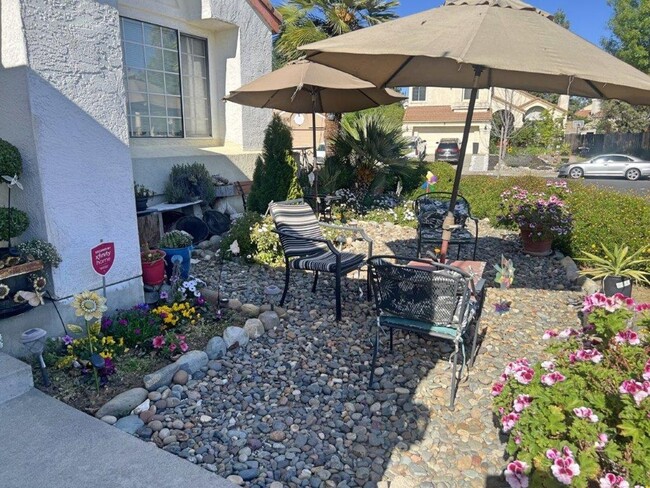 Foto del edificio - 3 Bedroom One Story Corner Lot Browns Vall...