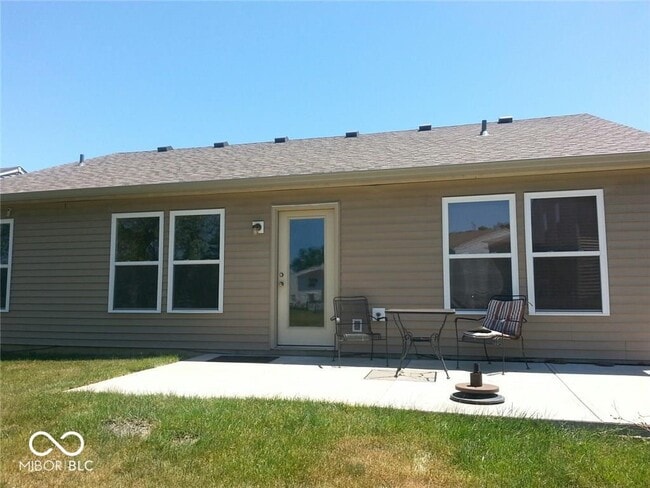 Building Photo - 11376 N Creekside Dr