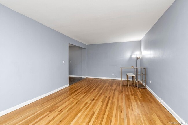 Building Photo - 84-19 51st Ave