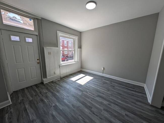 Foto del edificio - Beautiful Remodeled 3 Bedroom Home