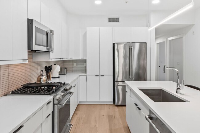 Foto del edificio - 346 Peters St SW