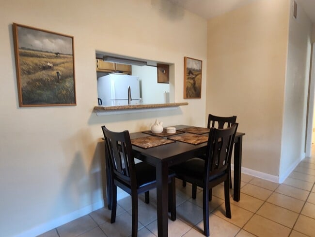 Building Photo - 215 Postoffice St