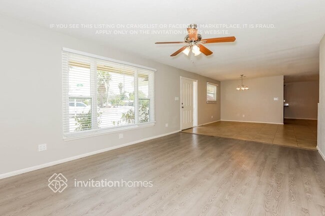 Foto del edificio - 200 N Miller St