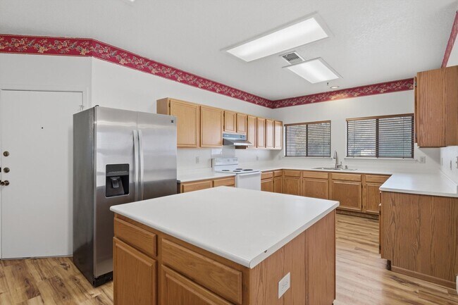 Foto del edificio - Spacious 4/2.5 in Northwest Crossing