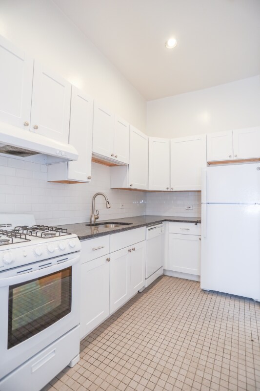 Foto del edificio - 166 W Menomonee St