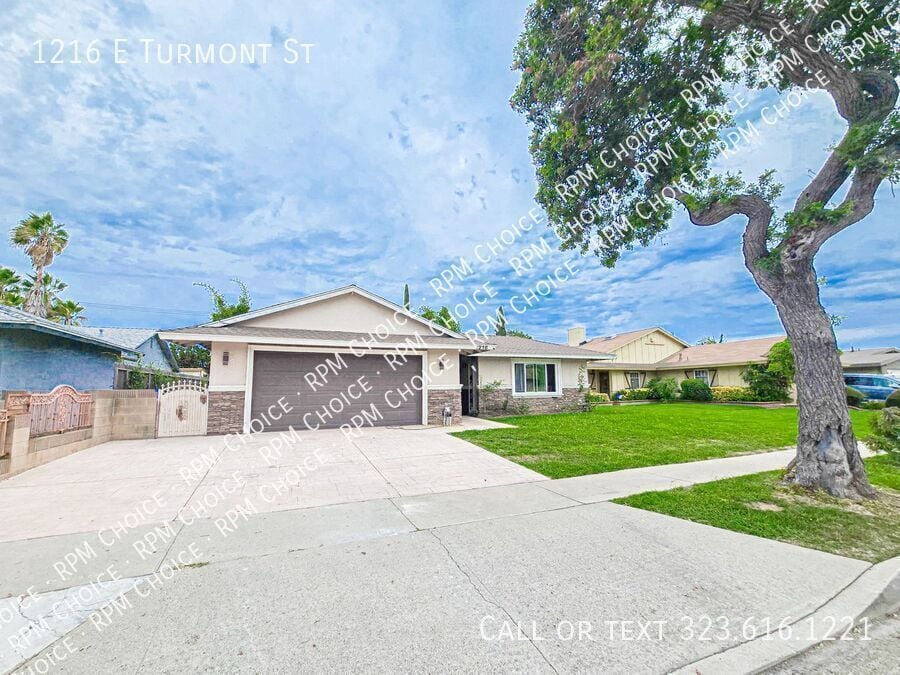 Primary Photo - 1216 E Turmont St