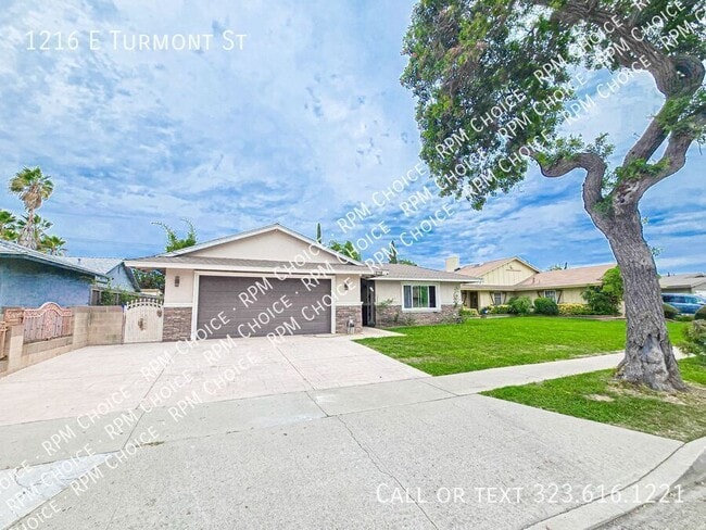 Photo - 1216 E Turmont St House