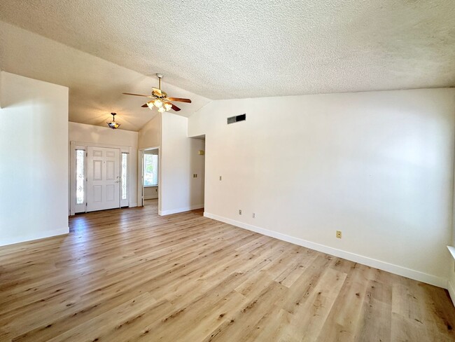 Building Photo - Desert Breeze Amd