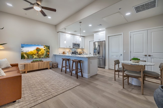 Building Photo - 2803 E River Rd