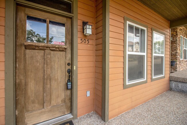 Building Photo - 505 Swiss Ave