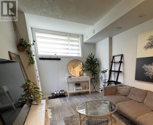 Photo du bâtiment - 1135 Cooke Blvd.