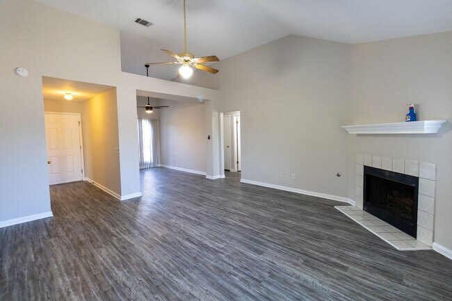 Building Photo - North Creek Subdivision Ready for Immediat...
