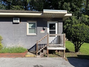 Building Photo - 312 Roosevelt Rd