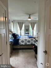 Building Photo - 5733 Meadowood St