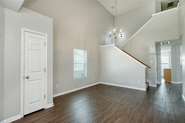 Foto del edificio - 3806 Hawk View St