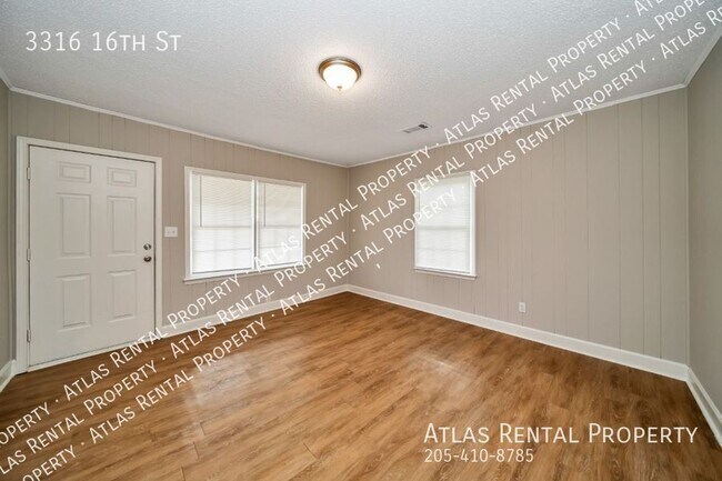 Foto del edificio - 3316 16th St