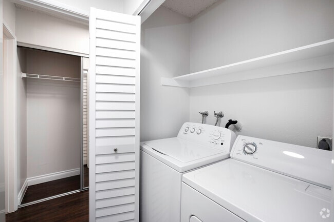 Laundry - Vineland Gardens