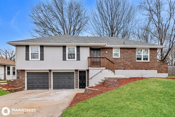 Foto principal - 7600 134 E Terrace, Grandview, MO 64030