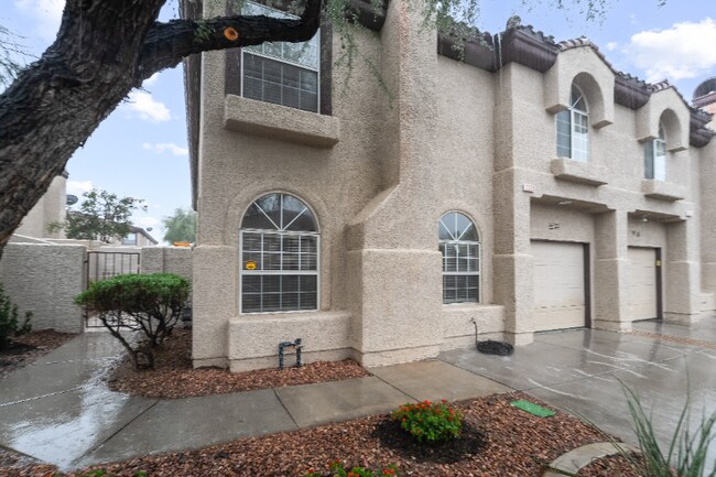 Foto del edificio - 2609 Autumn Blaze Ave