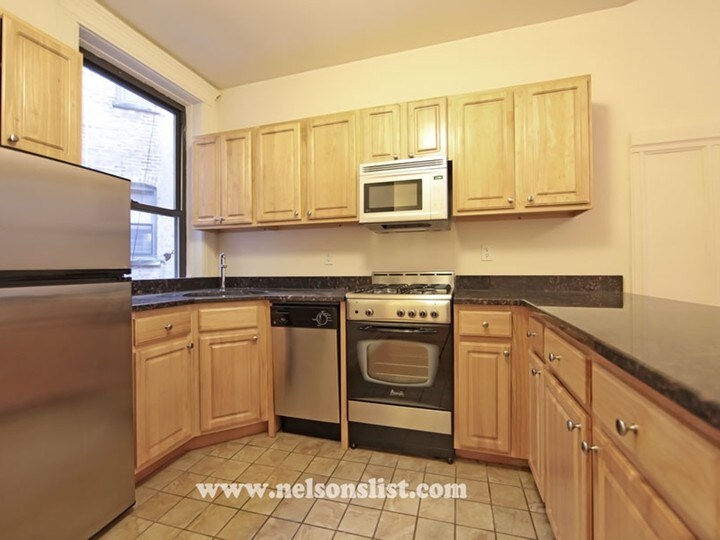 Foto principal - 768 Union St
