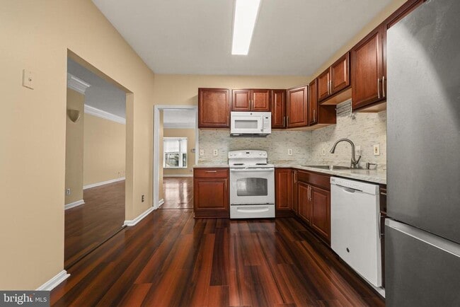 Foto del edificio - 17346 Wexford Loop