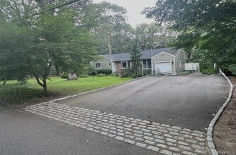 Building Photo - 19 New Mill Rd