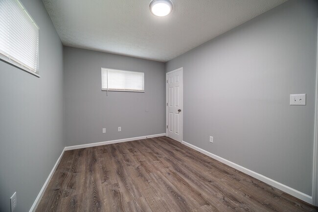 Foto del edificio - 1400 E Hudson St