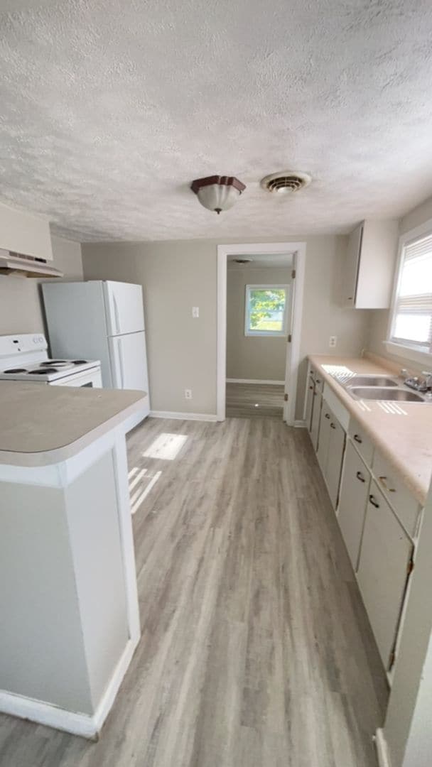 Foto del edificio - Washer/Dryer Hook-Ups