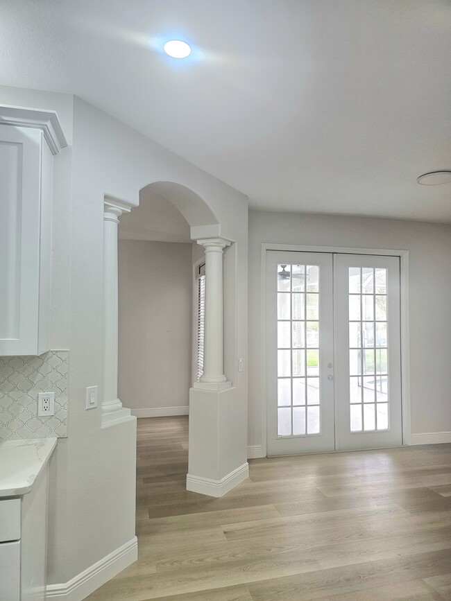 Building Photo - 16825 Harrierridge Pl