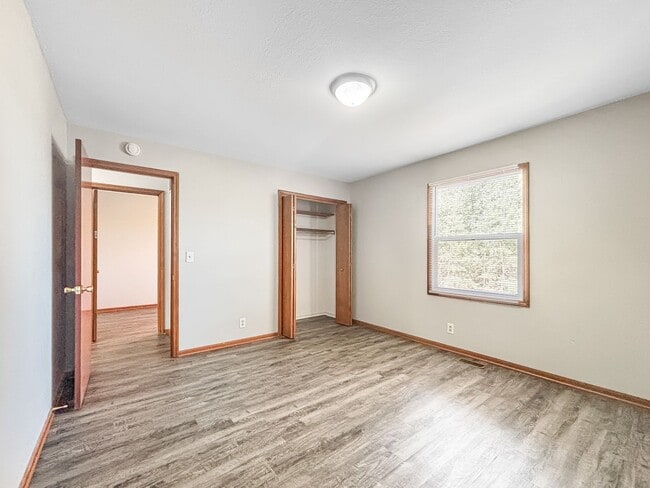 Building Photo - 2642 Kragspough Ct