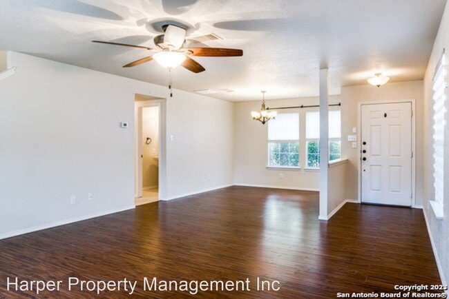 Building Photo - 3 br, 2.5 bath House - 8111 Sonora Cavern