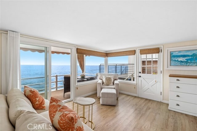 Building Photo - 1139 Gaviota Dr