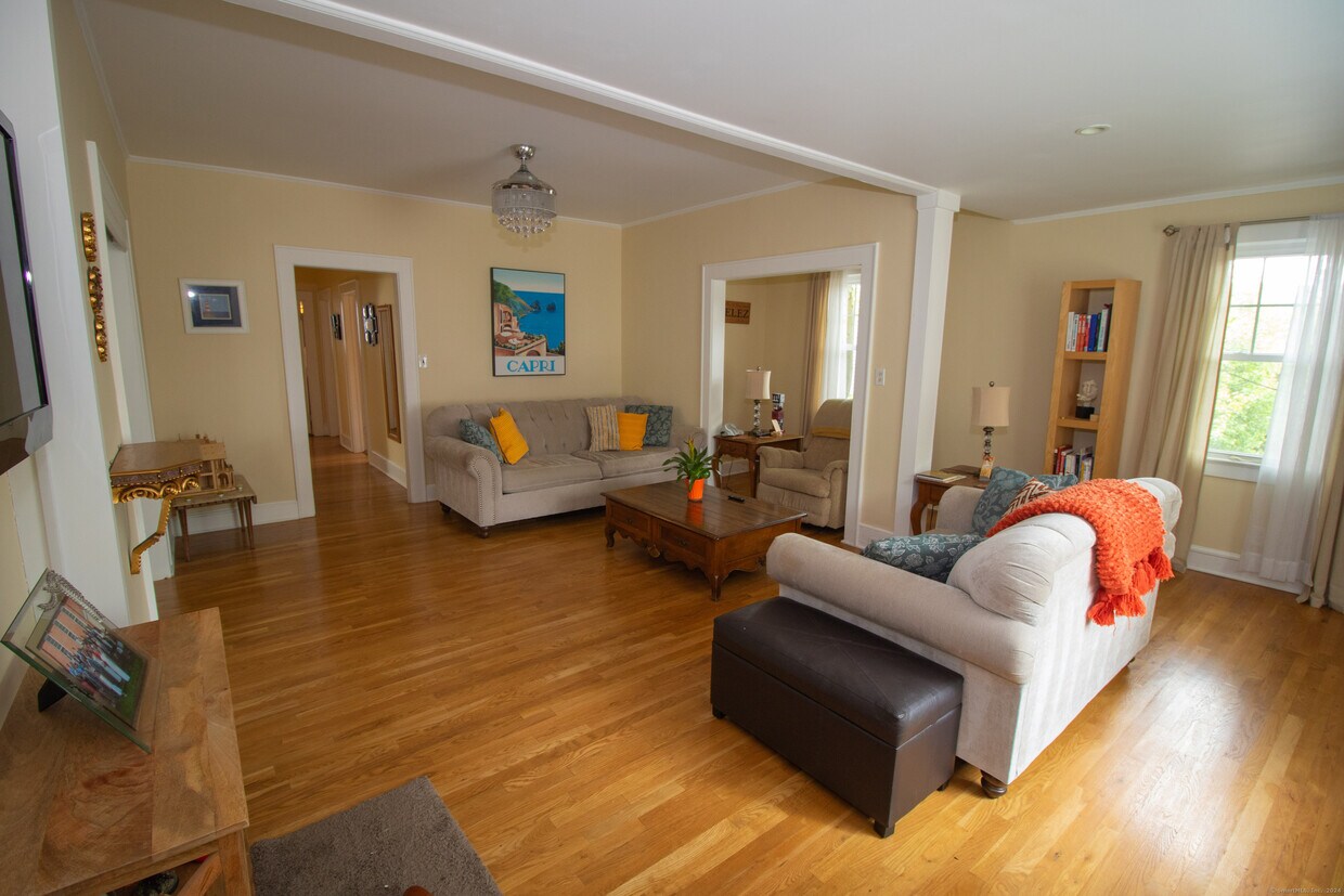 Foto principal - 65 Myano Ln