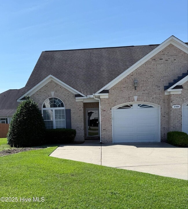 Building Photo - 2305 Berwick Ct