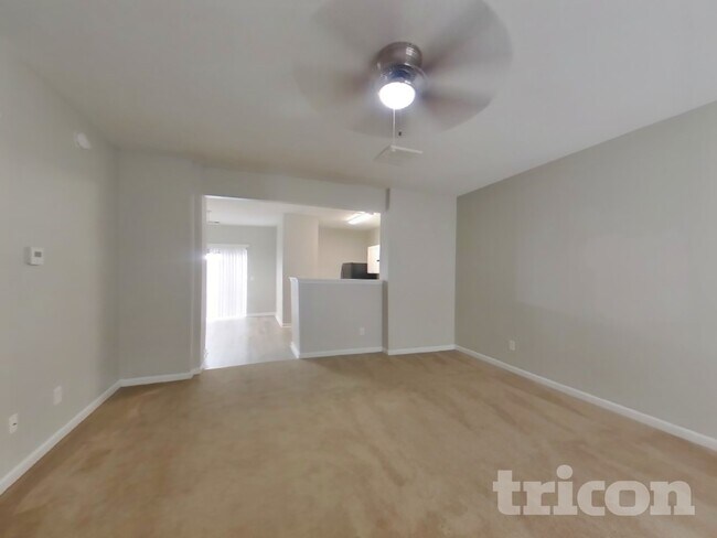 Foto del edificio - 2251 Bigwood Trail