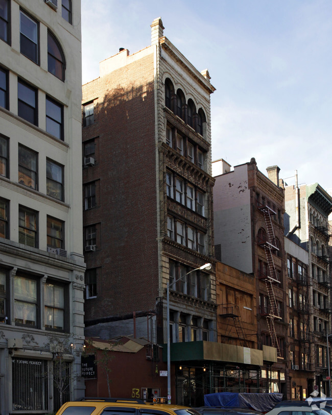 Building Photo - 47 Great Jones St