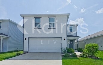 Building Photo - 8716 SW 44th Ct