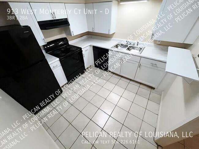 Building Photo - 913 Monterey Ct S