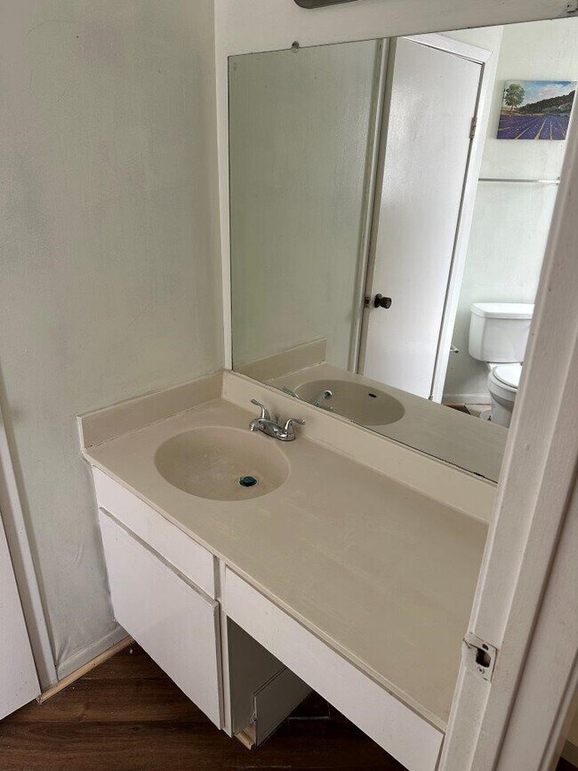 Foto del edificio - 7901 Cambridge St