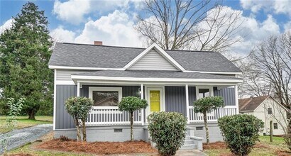 Building Photo - 85 Crowell Dr NW