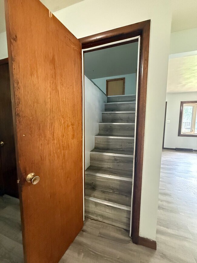 Foto del edificio - Cute 2 Bedroom 1 Bath with bonus room!