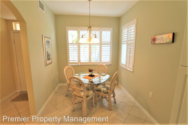 Foto del edificio - 3 br, 2 bath House - 2386 Magnolia Ave #15