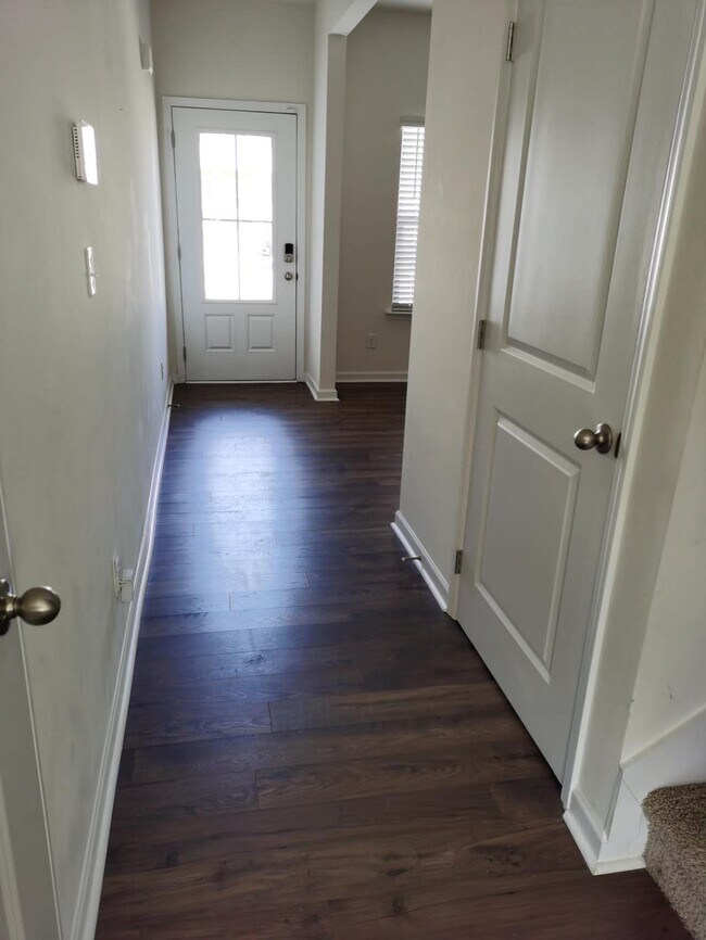 Building Photo - 9820 Ramble Brook Ln