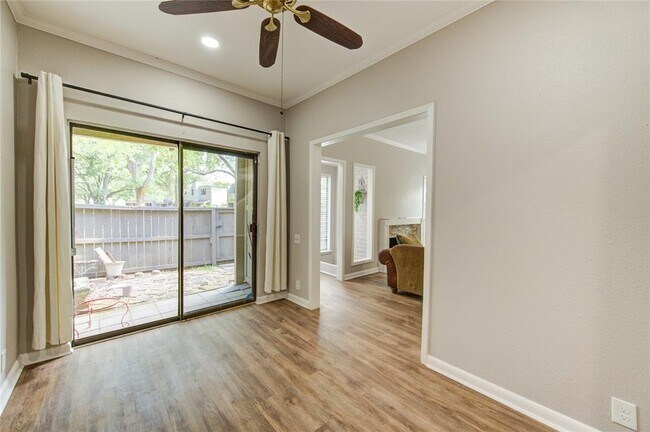 Foto del edificio - 1602 Prairie Grove Dr