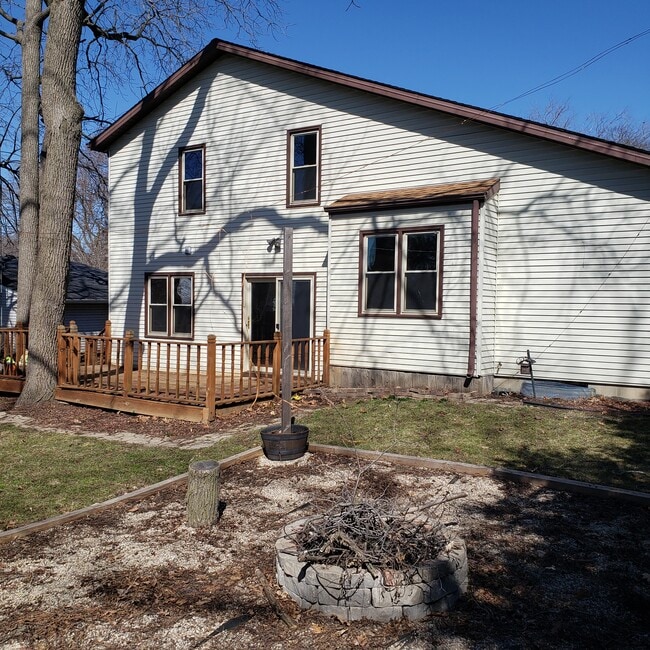 Building Photo - 1623 40th St