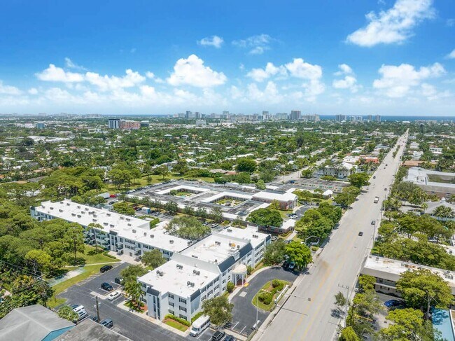 Building Photo - Independence Hall Senior Living