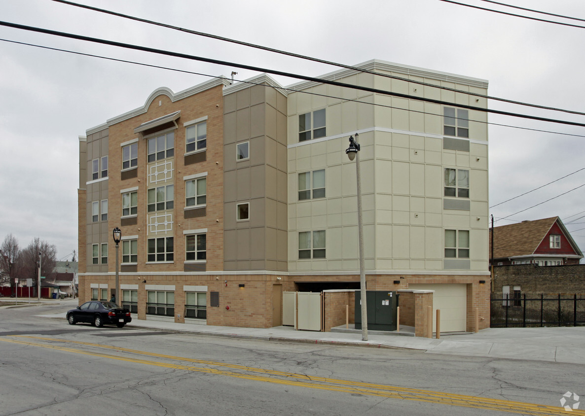 Building Photo - Empowerment Village on Lincoln