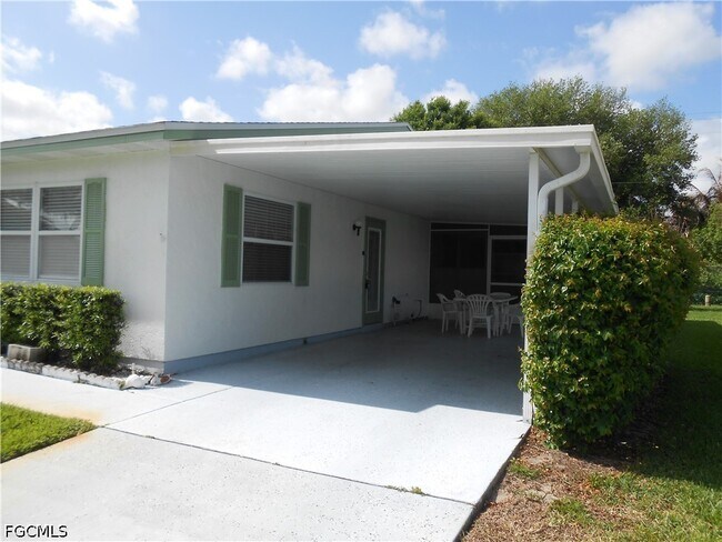 Building Photo - 52 Heath Aster Ln